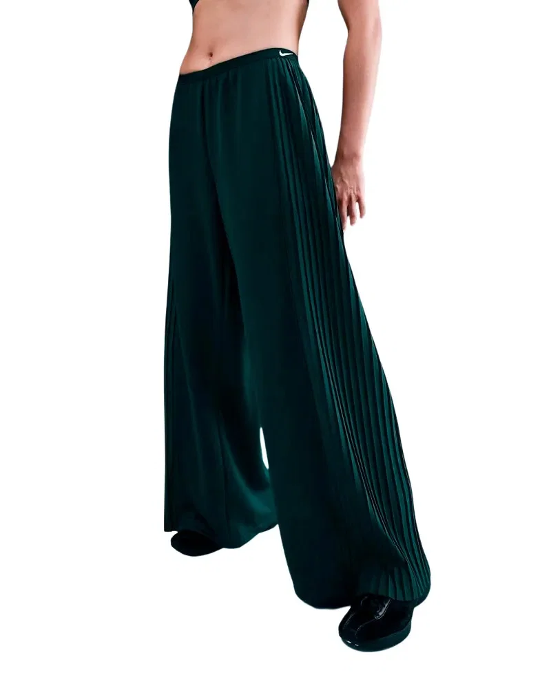 Calça Nike Sportswear Pleated Feminina — imagem 1