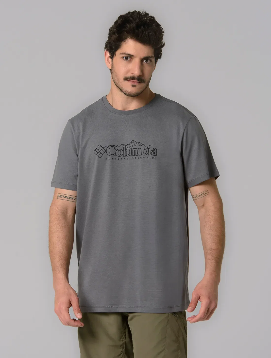 Camiseta Columbia Masculina Branded Peaks — imagem 1
