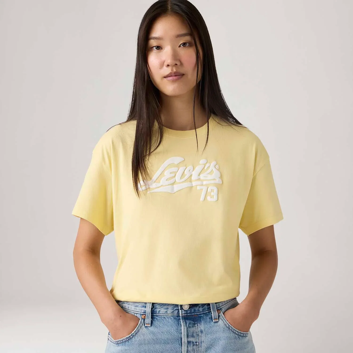 Camiseta Levi's® Graphic Anyday Amarela Manga Curta — imagem 1