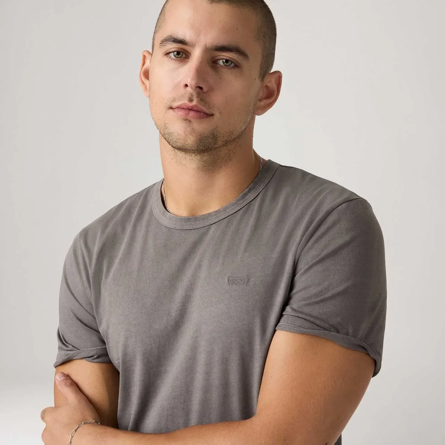 Camiseta Levi's® Original Tee Cinza Manga Curta — imagem 1