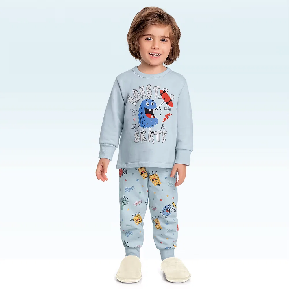 Conjunto pijama blusão e calça