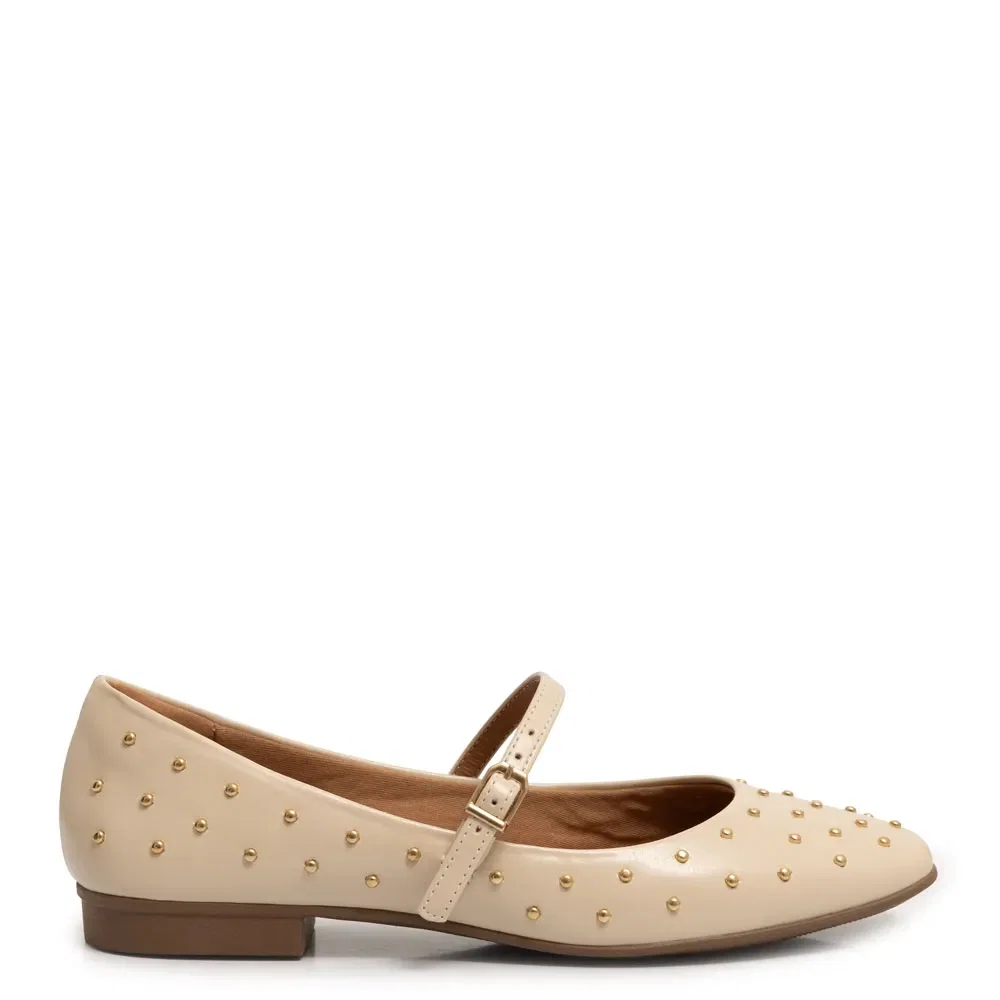 Sapatilha Off White Tachas