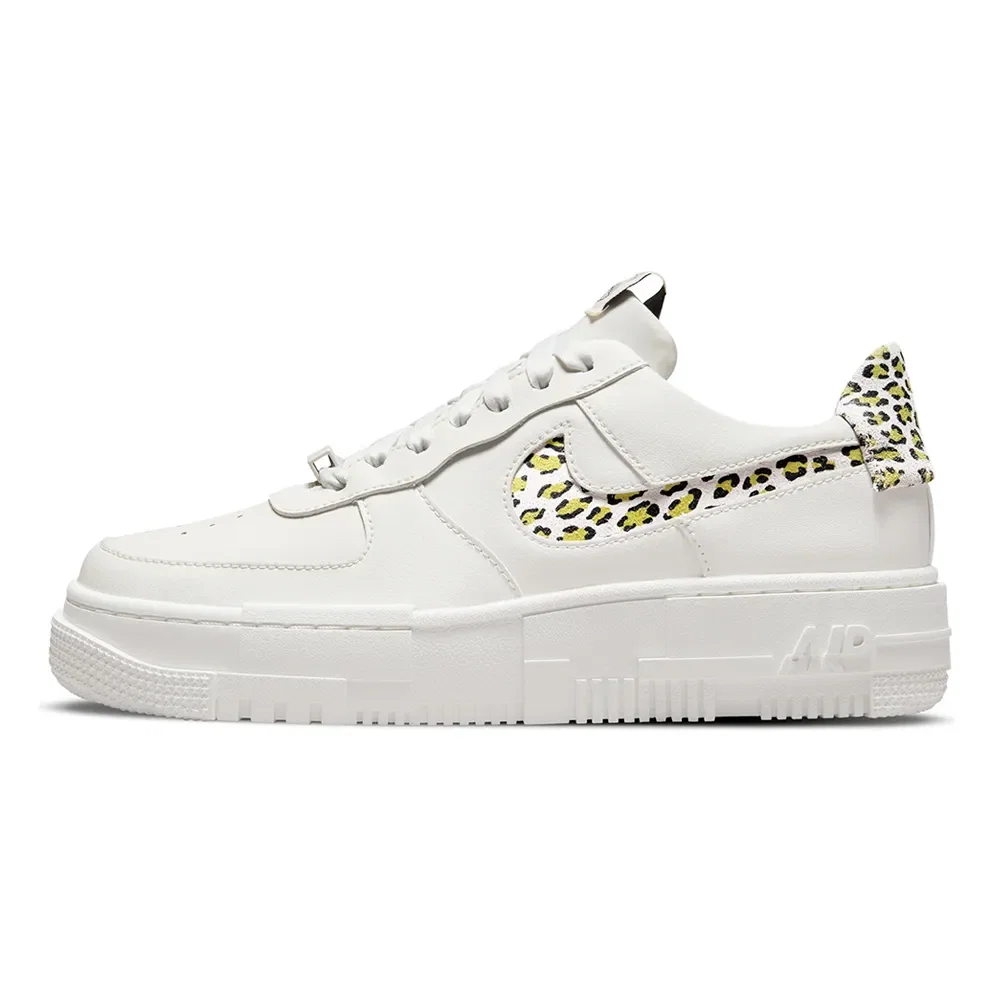 Tênis Nike Air Force 1 Pixel SE Feminino — imagem 1