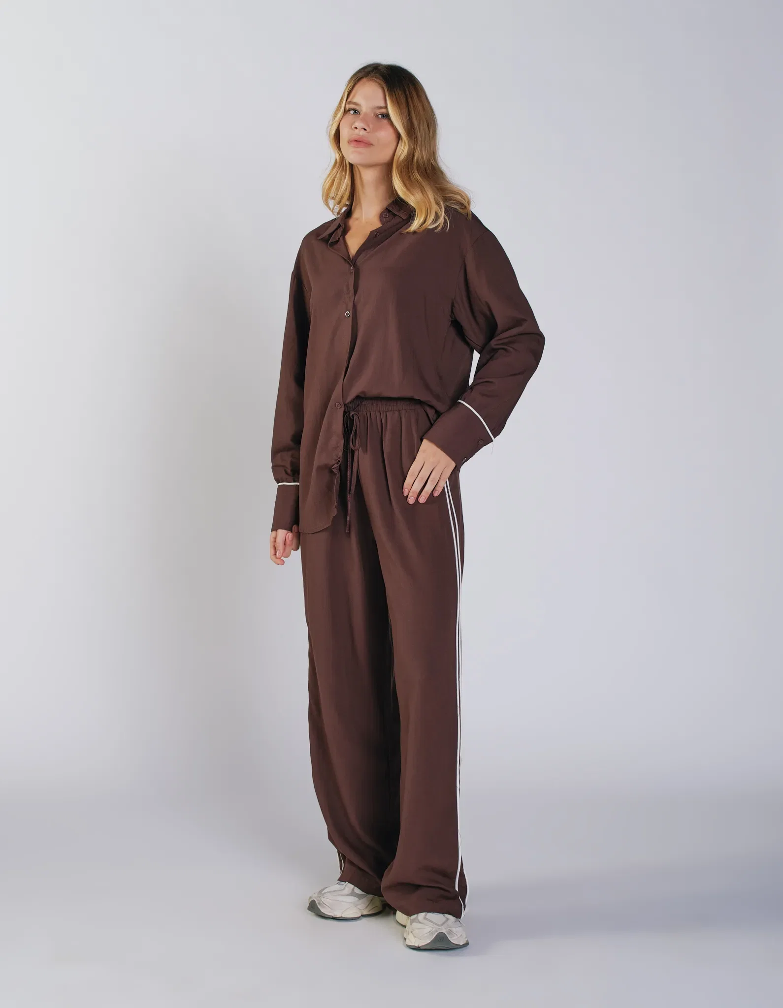 Calça Pantalona Vivos Duplo - Marrom — imagem 1