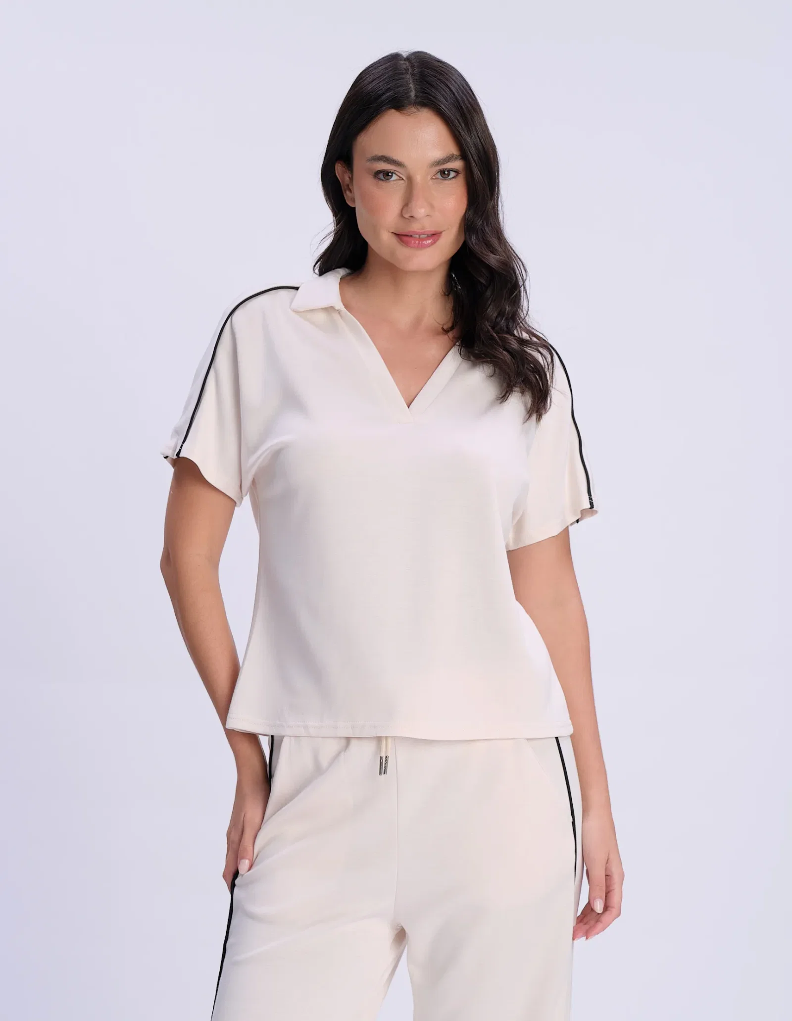Blusa Manga Curta Decote v - Off White — imagem 1