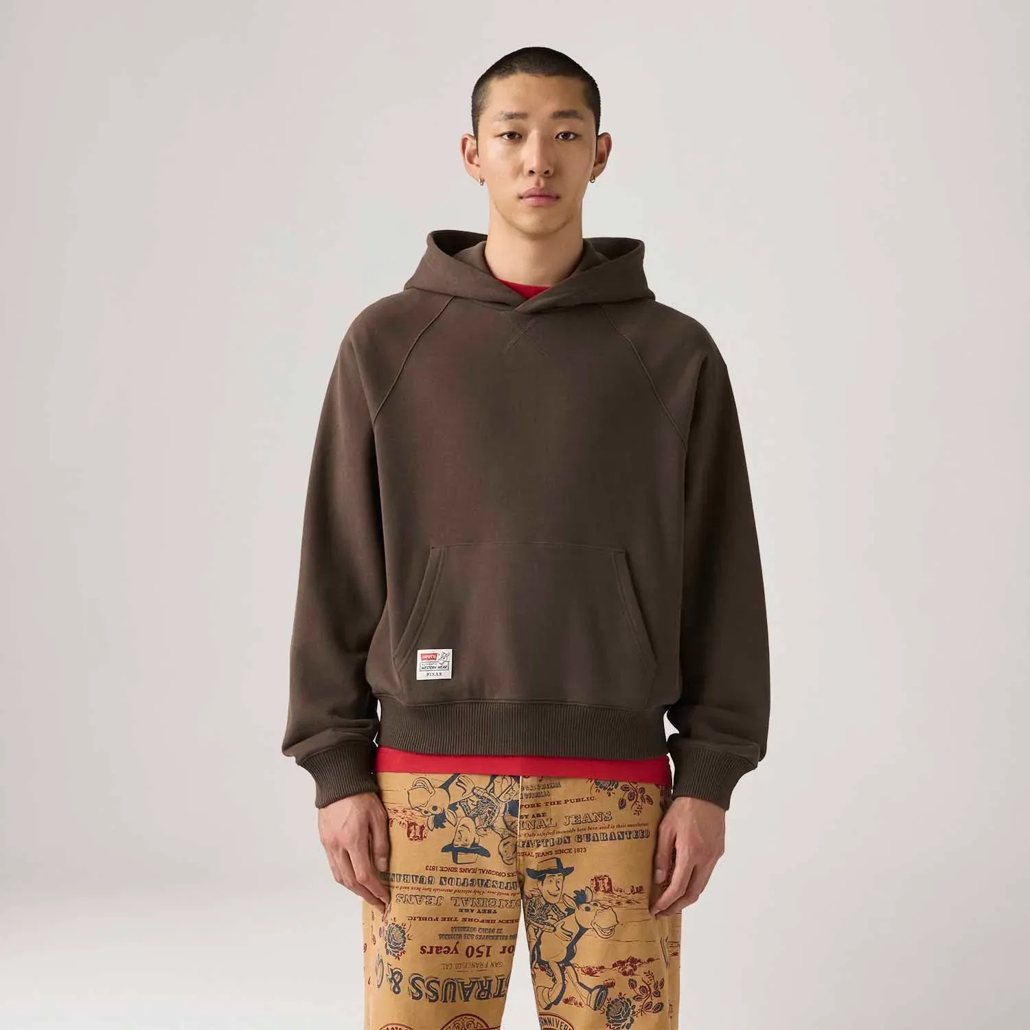Levi's® X Toy Story Moletom Hoodie Marrom — imagem 1