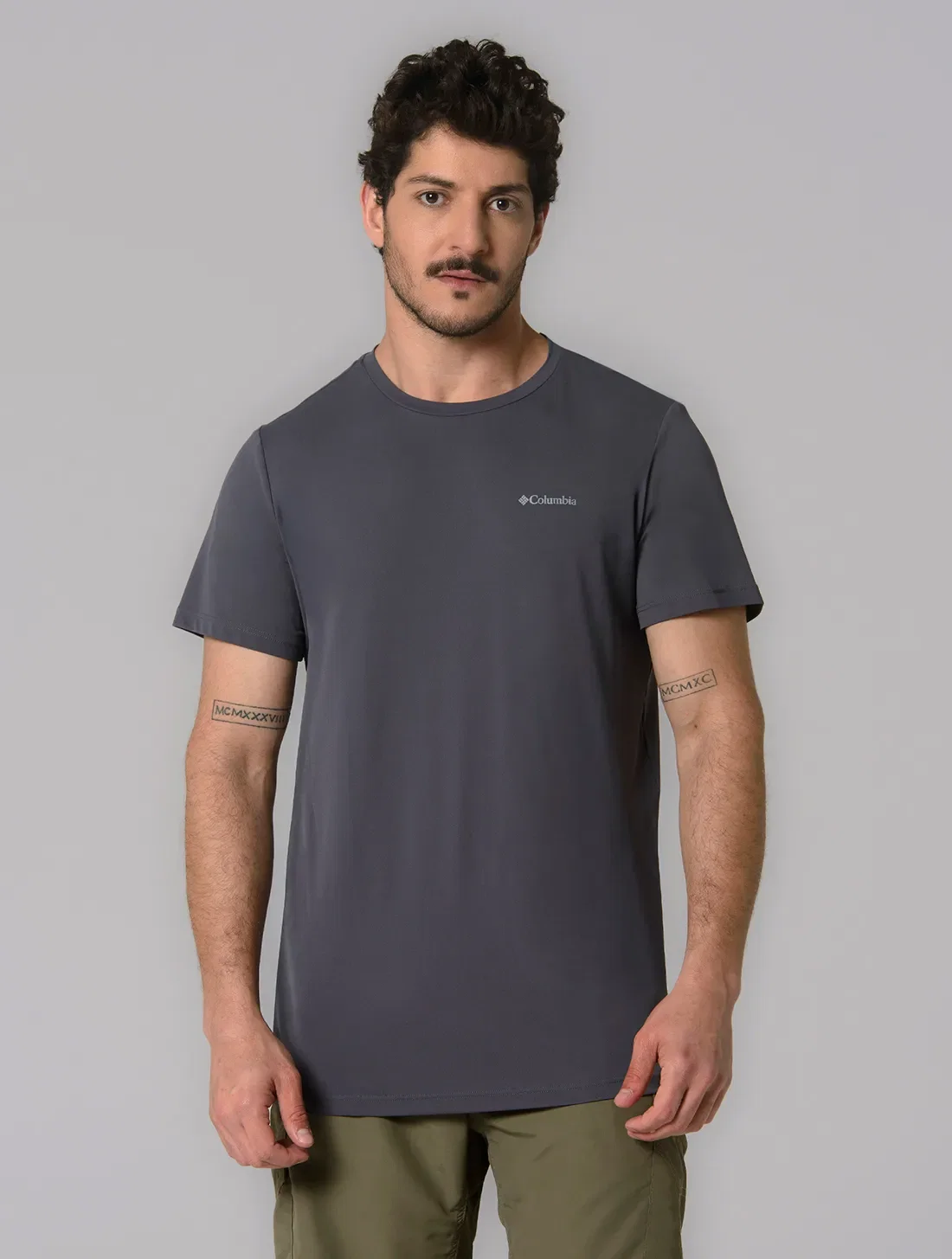 Camiseta Columbia Masculina Neblina