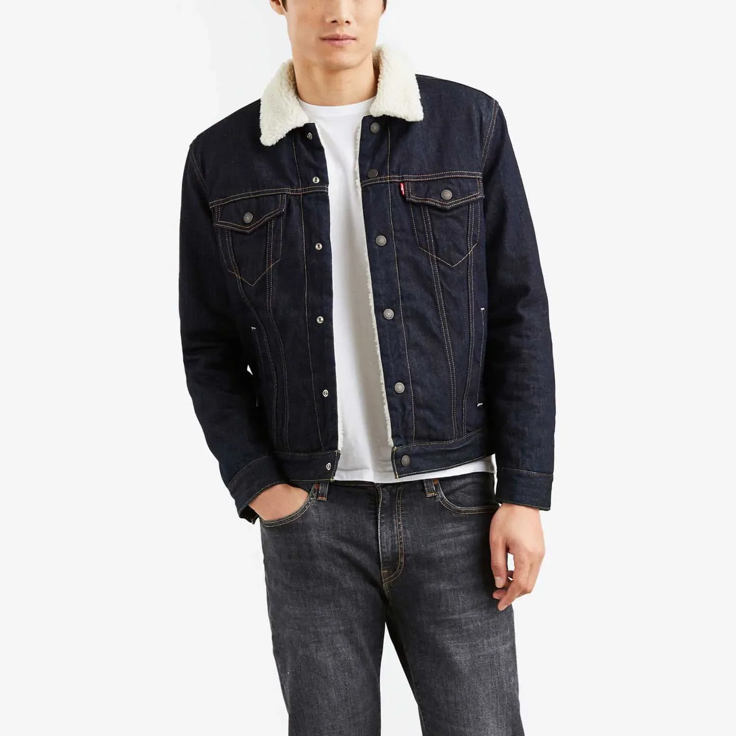Jaqueta LEVI'S® Sherpa Trucker Lavagem Escura