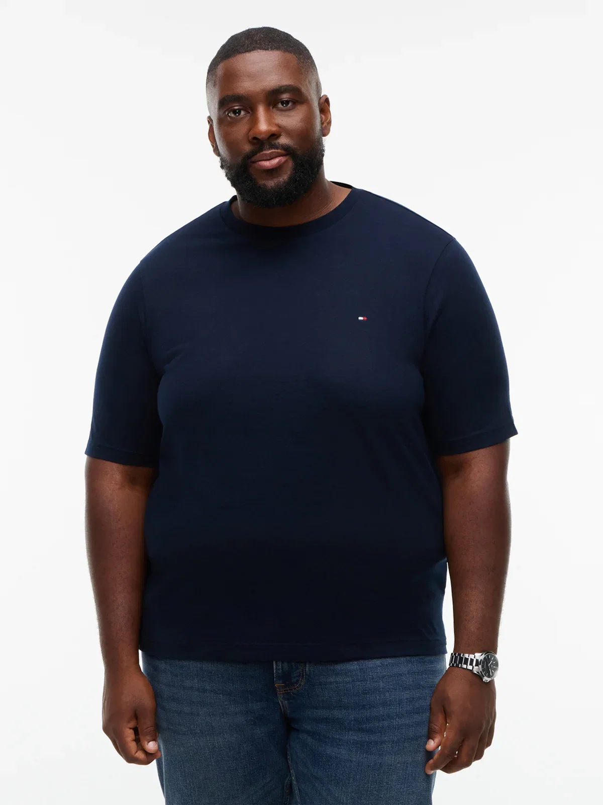 Camiseta Plus Gola C com Bordado de Bandeira — imagem 1