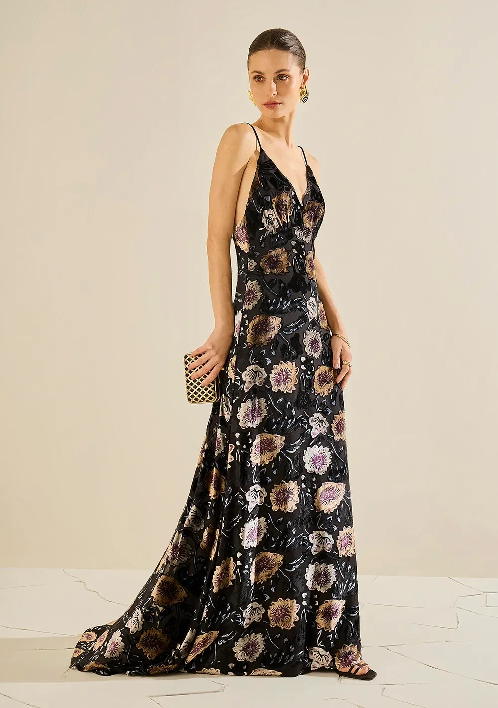 Vestido Ajustado Decote V Com Alca Longo Preto