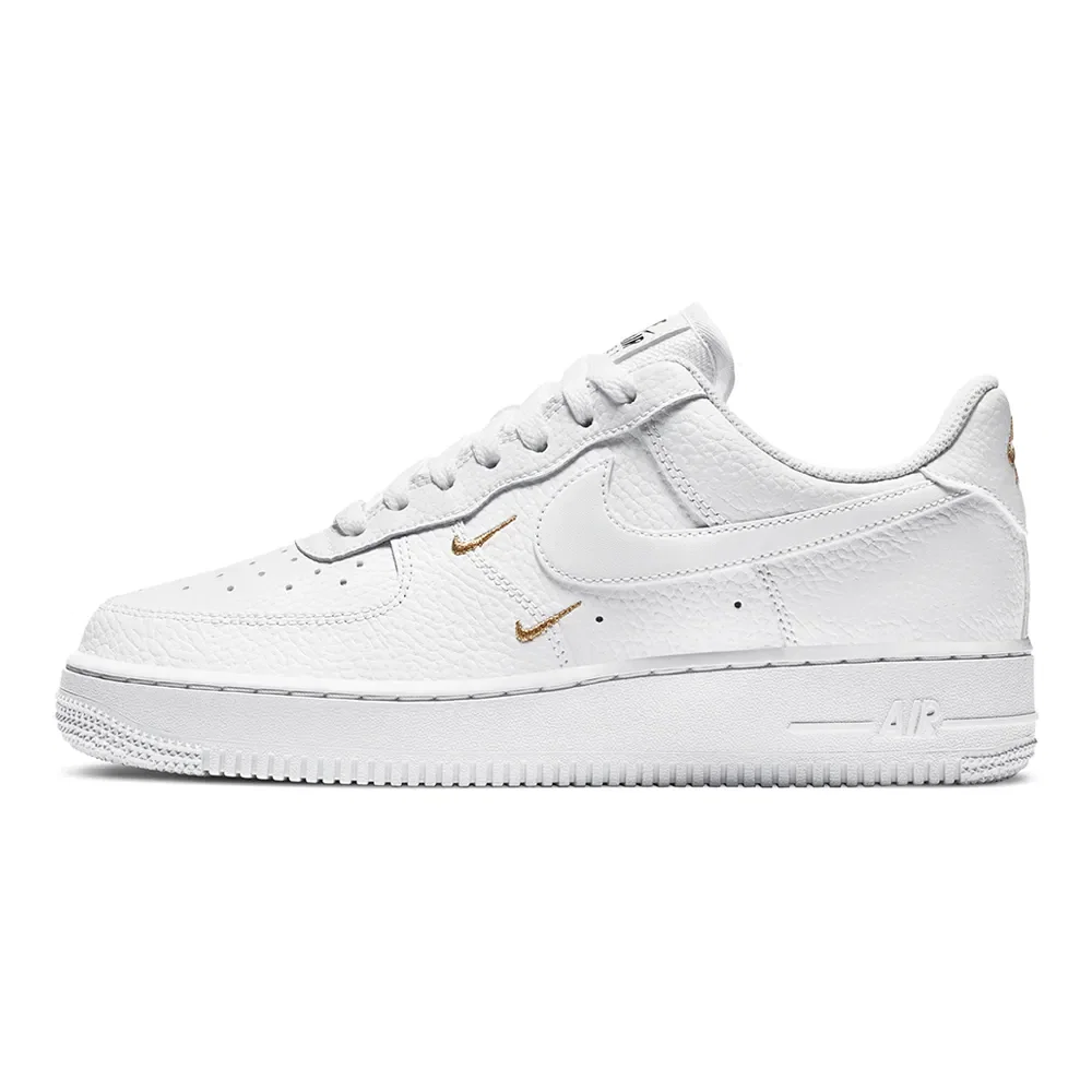 Tênis Nike Air Force 1 07 Ess Feminino — imagem 1