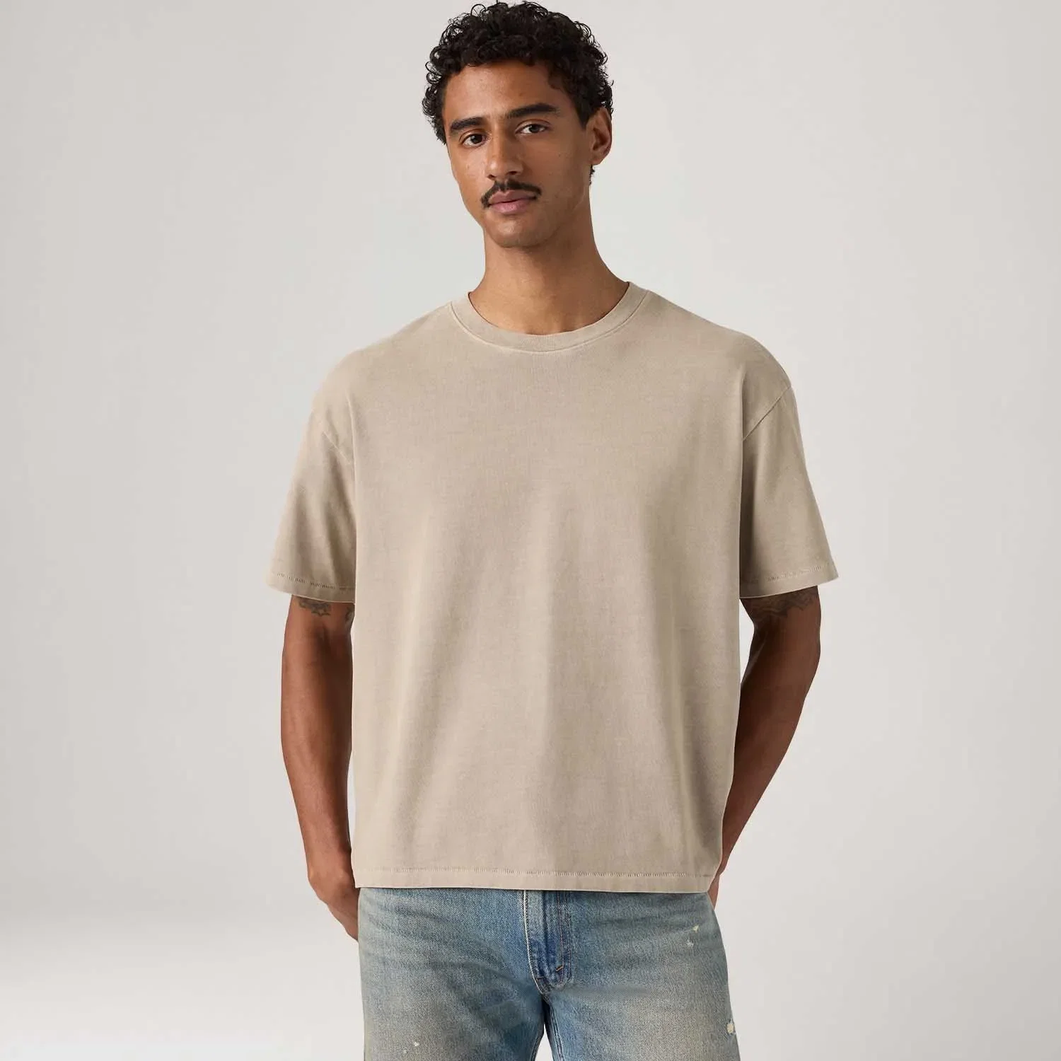 Camiseta Levi's® Boxy Tee Bege Manga Curta — imagem 1