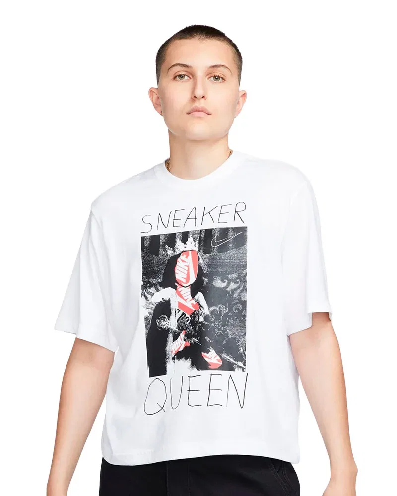 Camiseta Nike Boxy Feminina — imagem 1