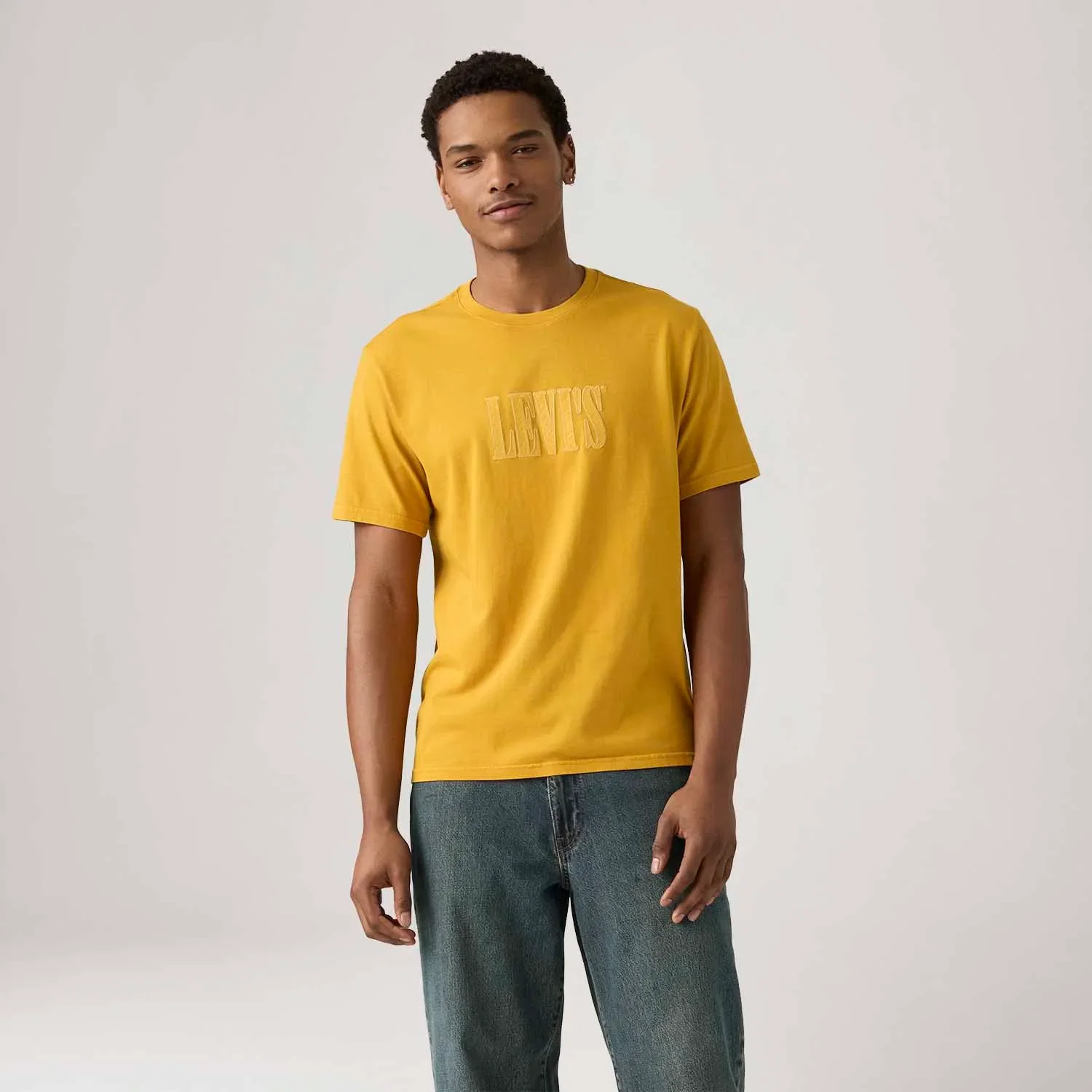 Camiseta Levi's® Relaxed Amarelo