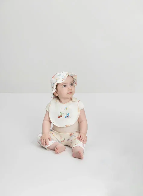 Babador Comfy Unissex para Bebê em Suedine Premium (Branco) Up Baby