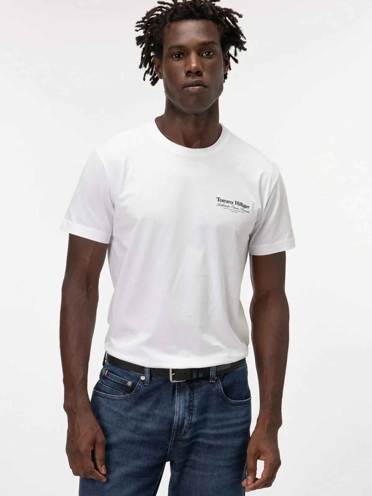 Camiseta com Logo no Peito e nas Costas