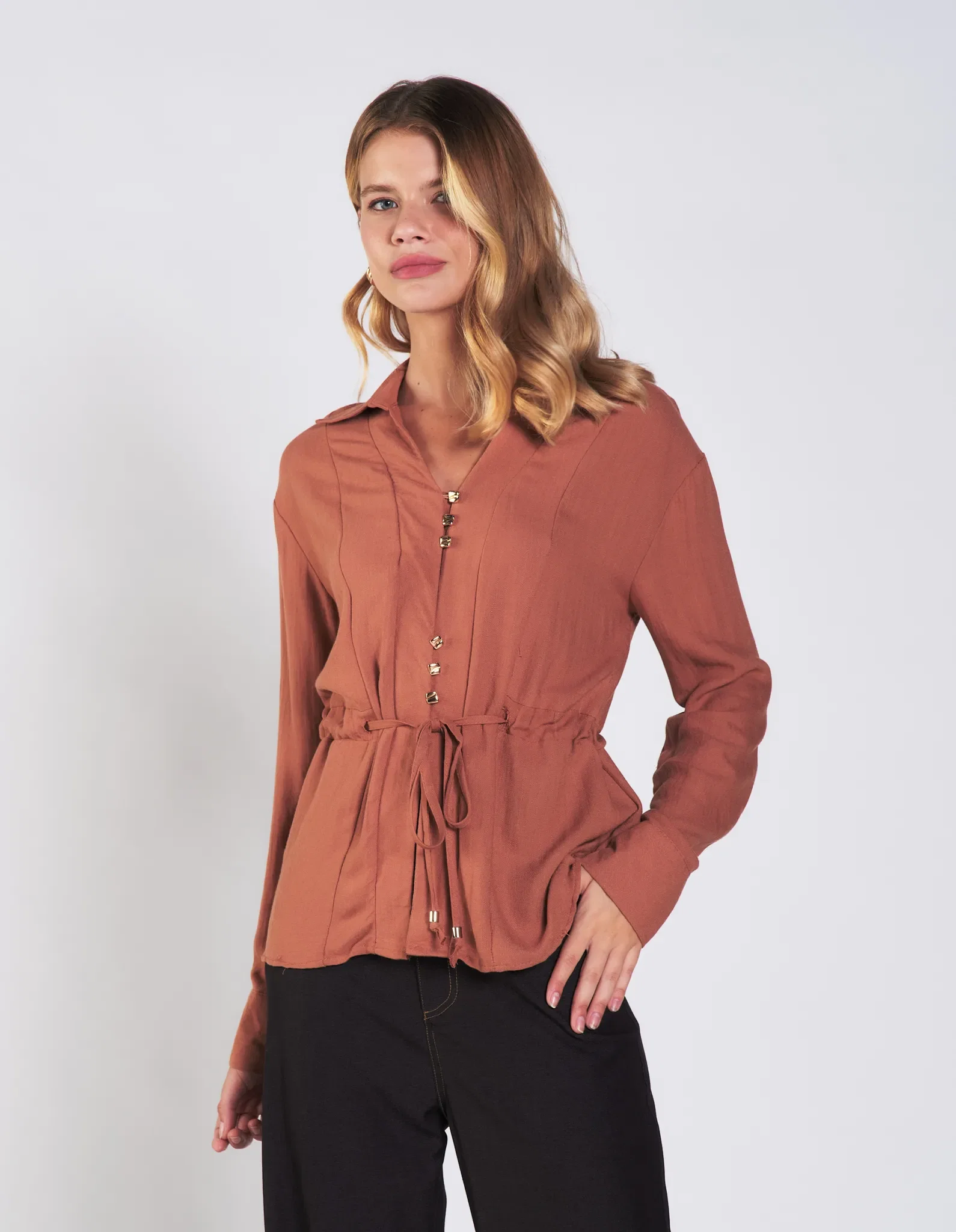 Blusa Manga Longa Botões Amarrações - Pessego — imagem 1