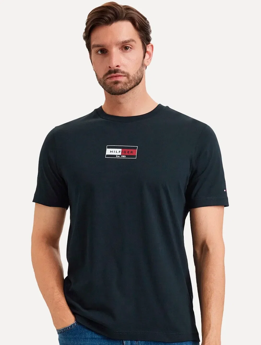 Camiseta Tommy Hilfiger Masculina Flag Small Box Azul Marinho — imagem 1