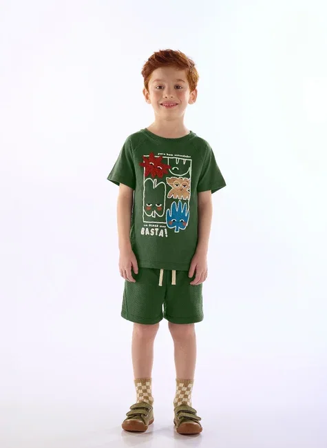 Conjunto Infantil Masculino com Camiseta e Short Humor Verde Três e Já