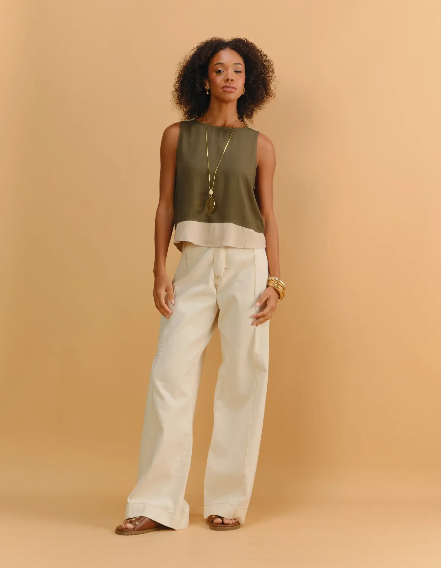 Blusa Twill Recorte Bicolor - Verde Musgo — imagem 1
