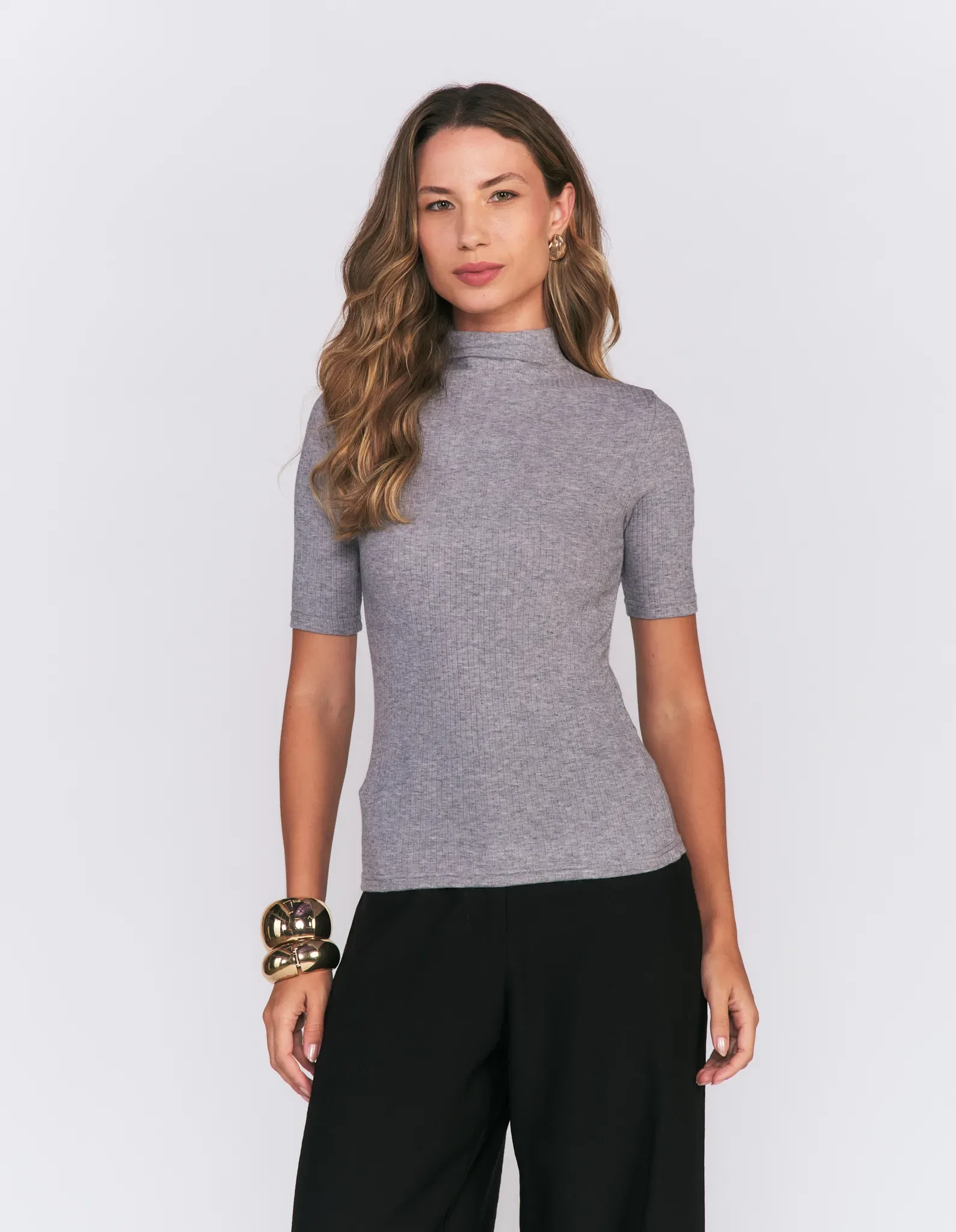 Blusa Manga Curta Gola Alta Colors - Cinza — imagem 1