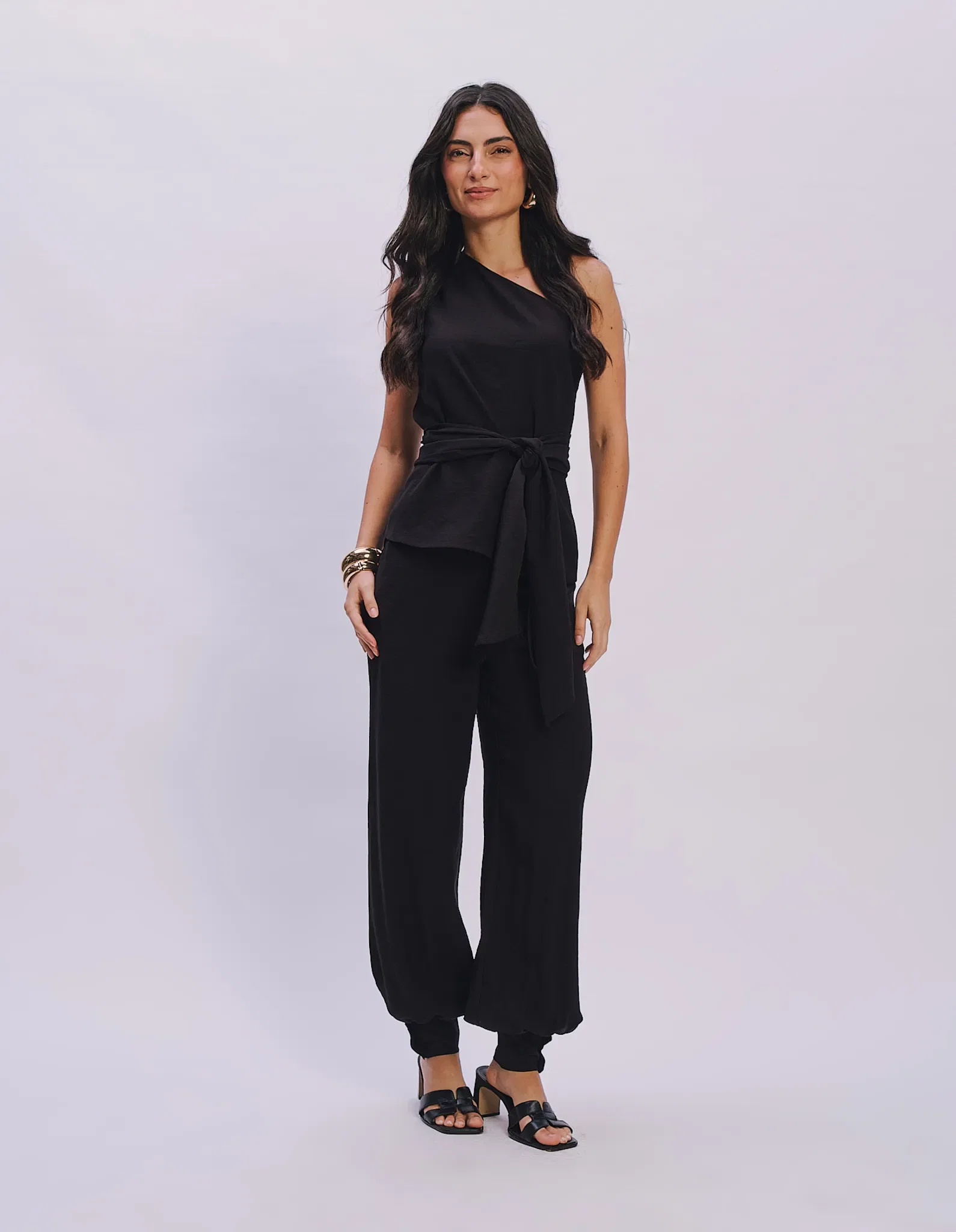 Calça Alfaiataria Cenoura Com Botões - Preto — imagem 1