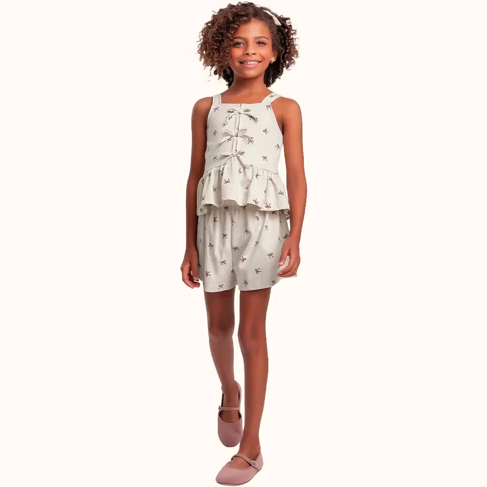 Conjunto blusa / short em malha favo laços — imagem 1