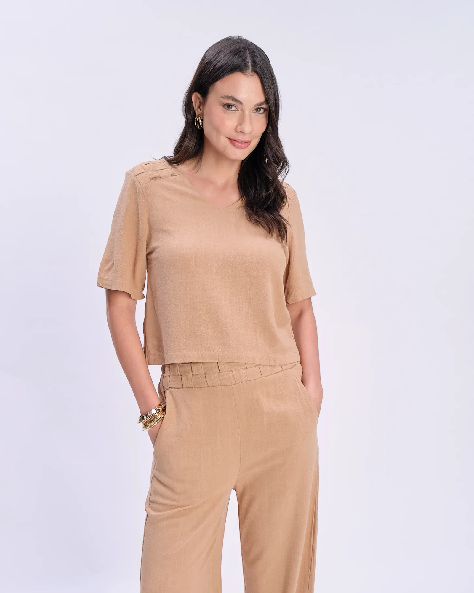 Blusa Ampla Linho Detalhe Tramado - Bege