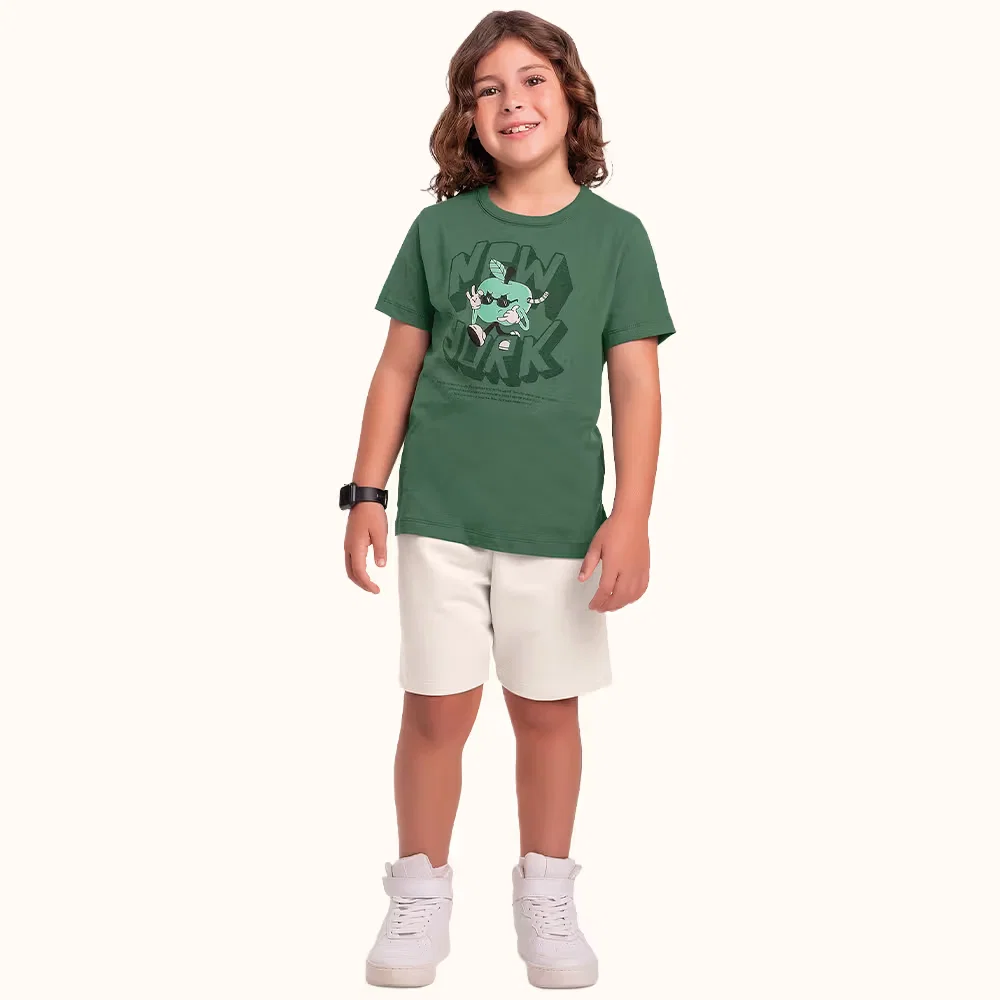 Conjunto camiseta maçã verde em meia malha e bermuda em moletinho maçã verde — imagem 1