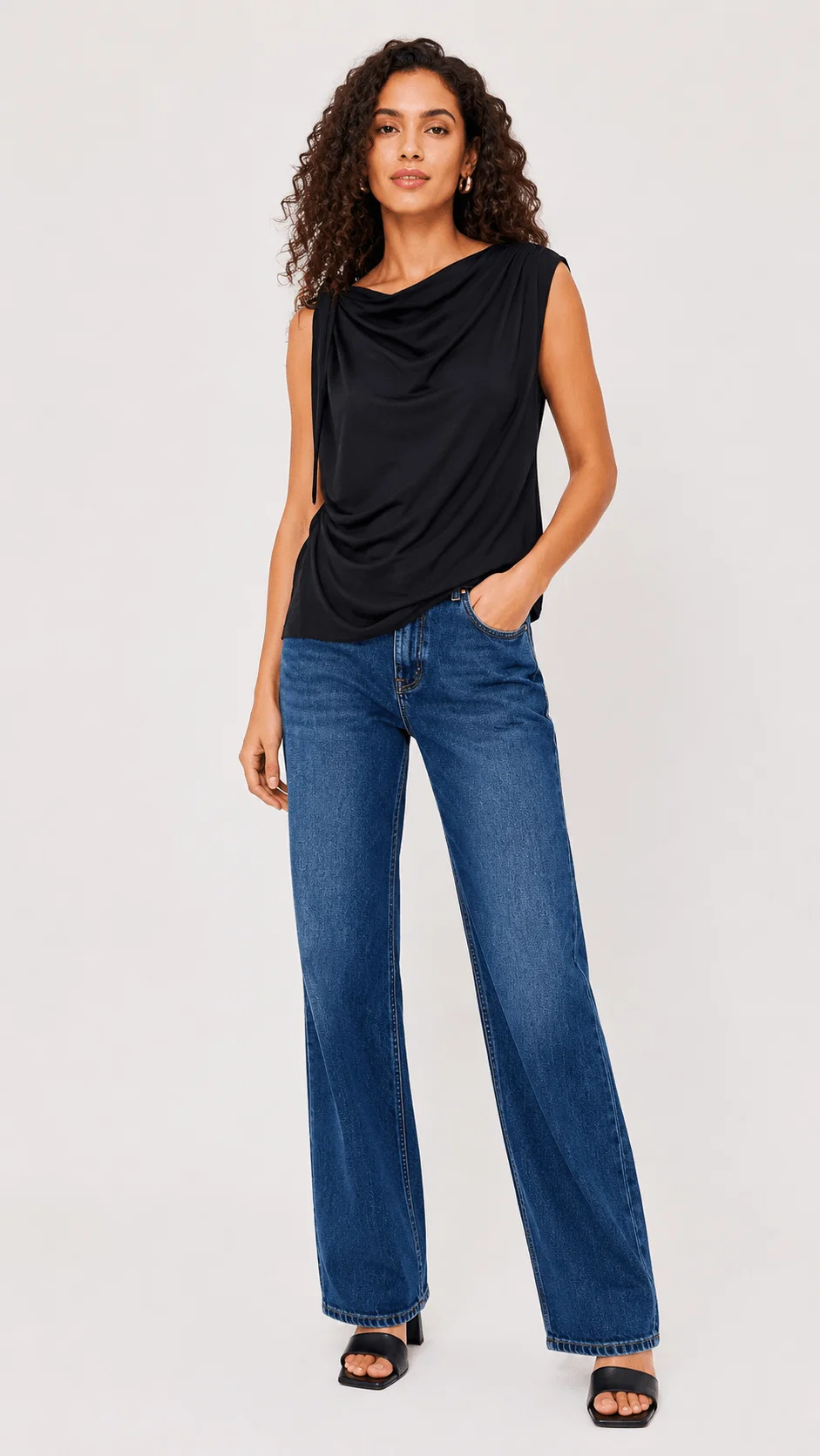 Blusa Degage Alça Torcida - Preto