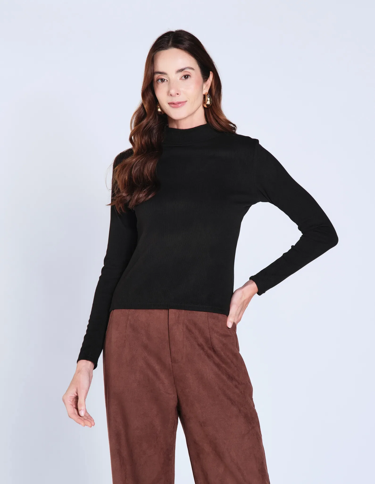 Blusa Manga Longa Com Gola - Preto — imagem 1