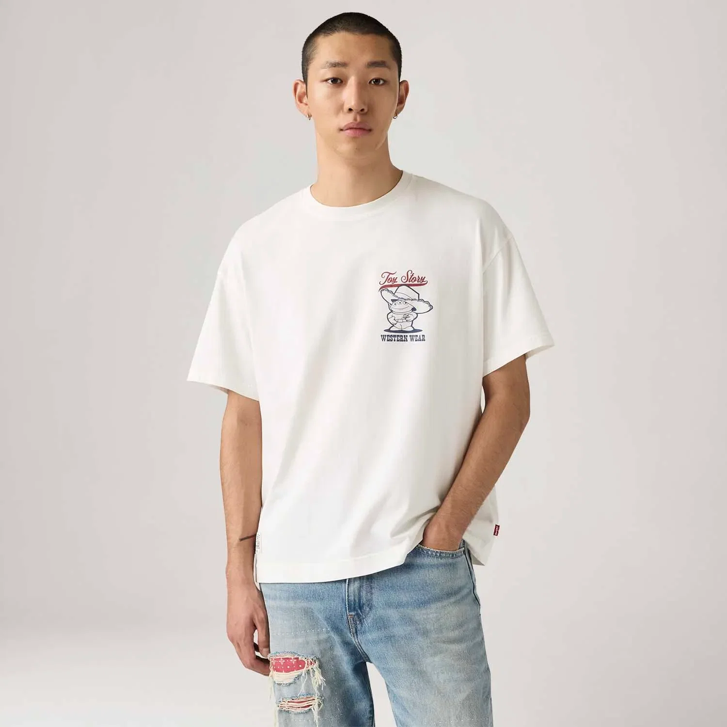 Levi's® X Toy Story Camiseta Group Boxy Branca