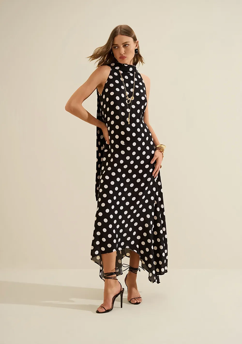 Vestido Gola Alta Midi Sonata Preto / branco