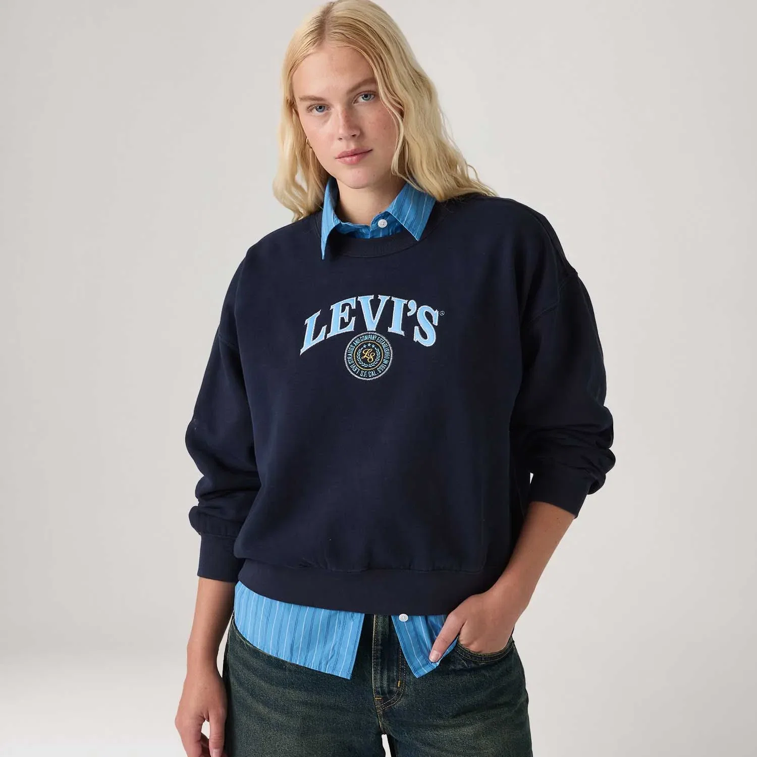 Moletom Levi's® Graphic Vintage Boxy Crew Azul Marinho — imagem 1