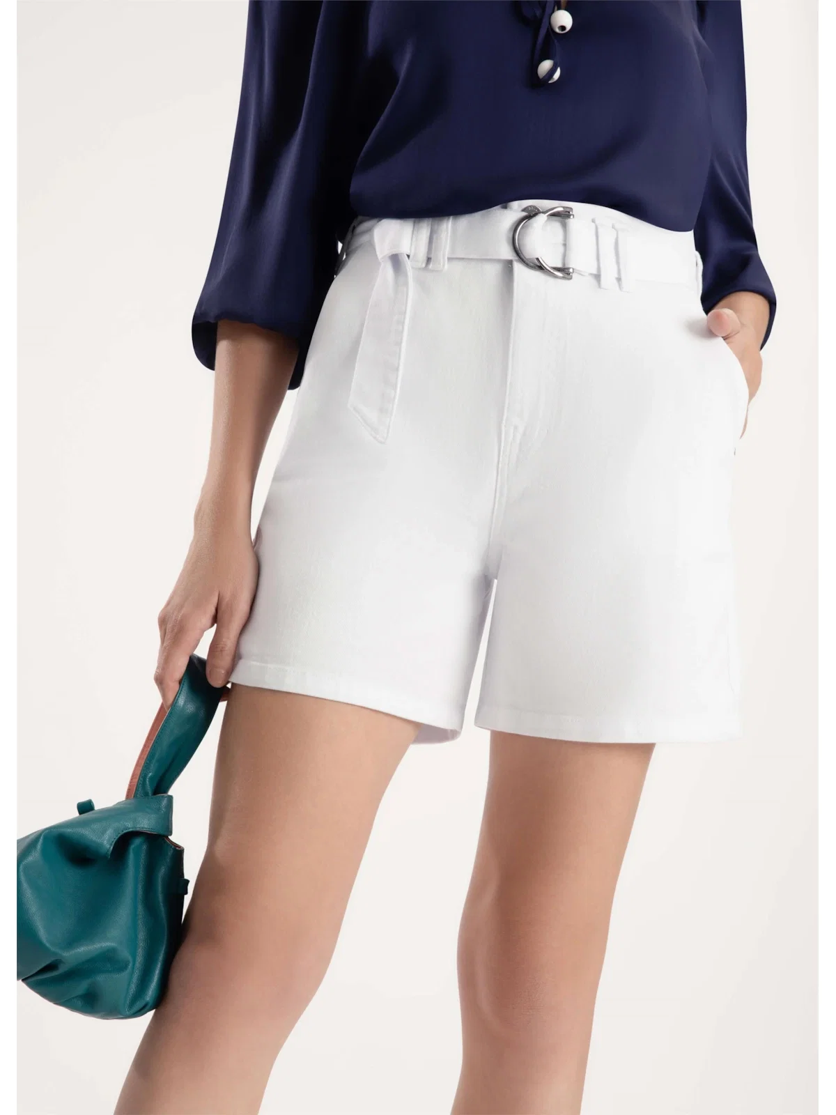 Short Vintage Color Mom Branco