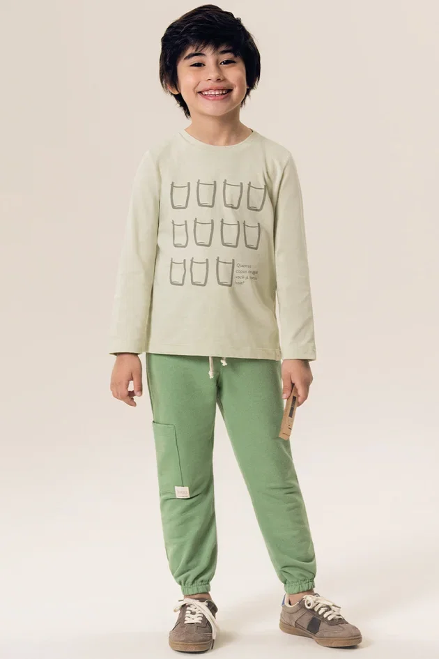 Conjunto Infantil em Camiseta Malha Com Calça Moletom Interativo