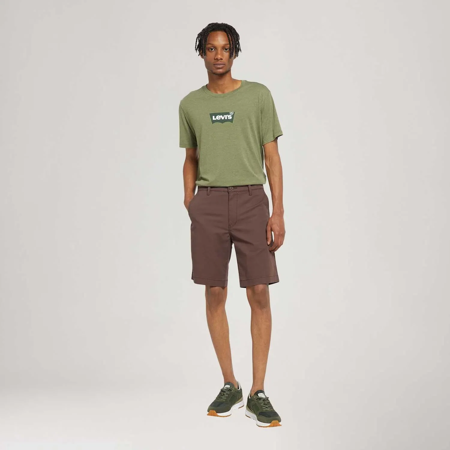 Bermuda Levi's® XX Chino Slim II Marrom