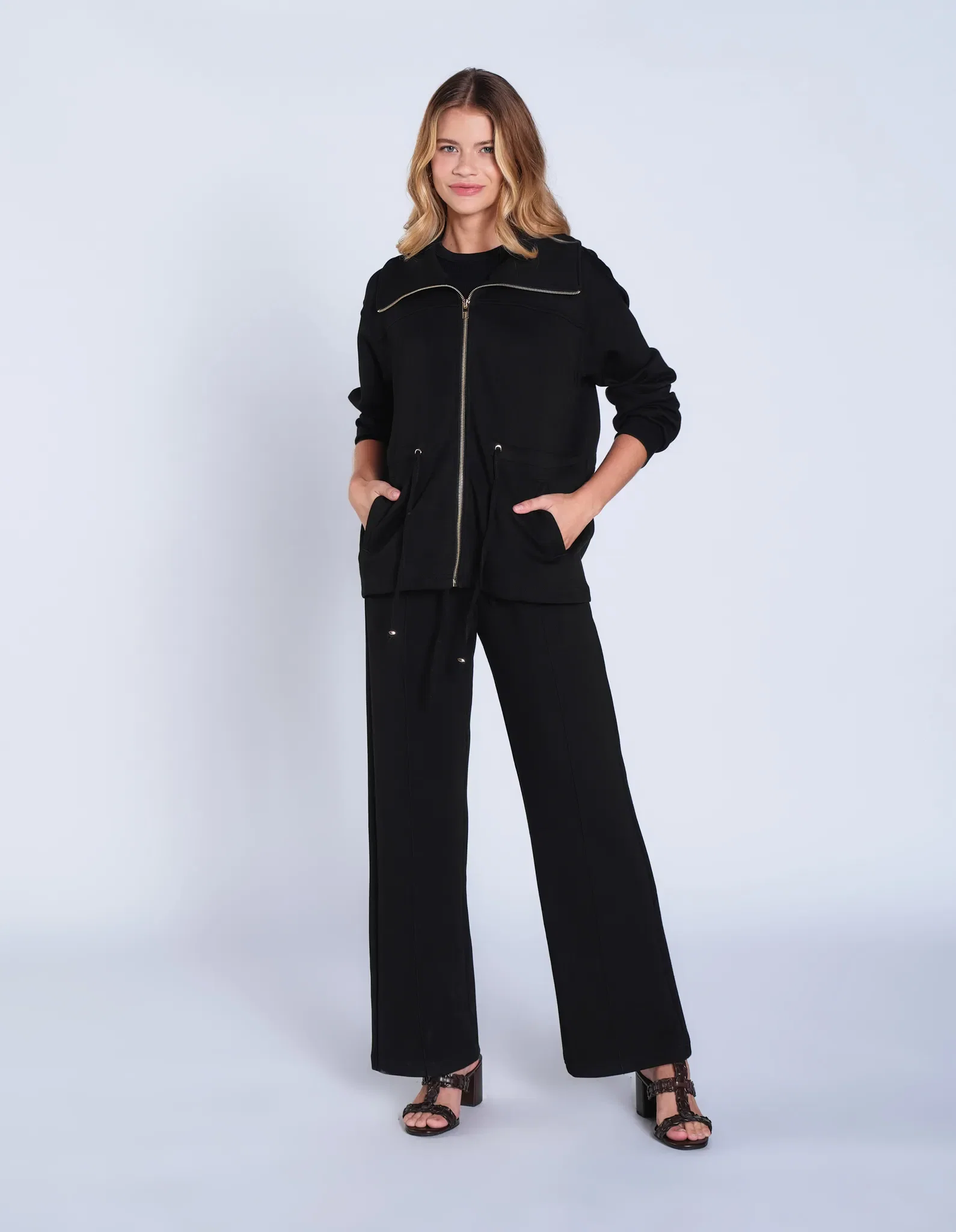 Calça Pantalona Neoprene Nervuras - Preto — imagem 1