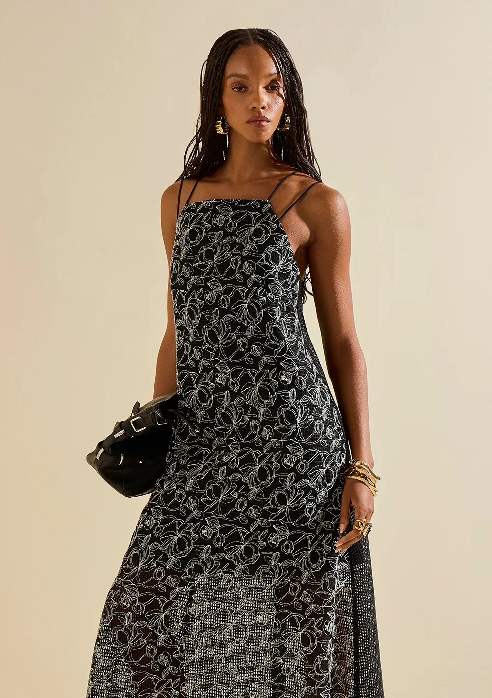 Vestido Morena Rosa Solto Decote Reto Com Alça Midi Preto