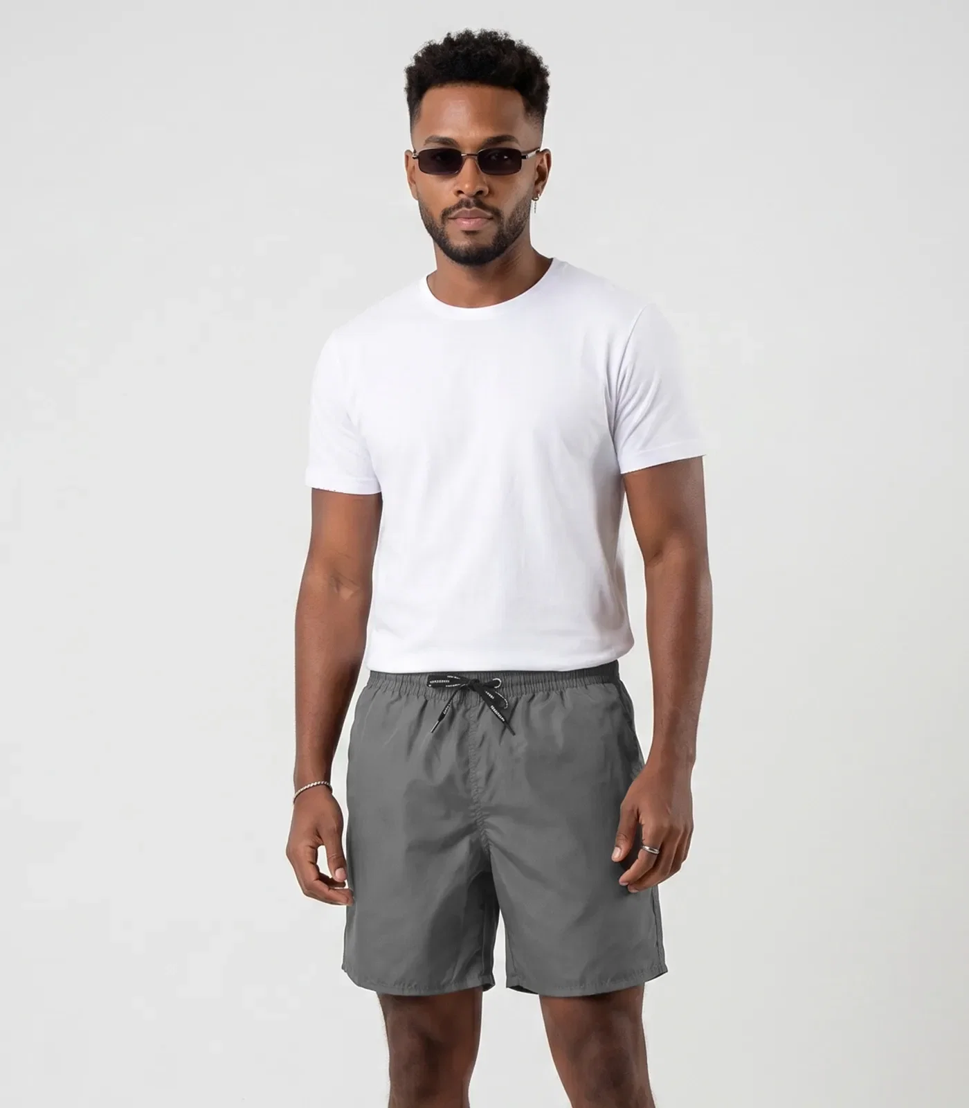 Bermuda Masculina Em Tactel Com Bolsos Filt Surf Cinza — imagem 1