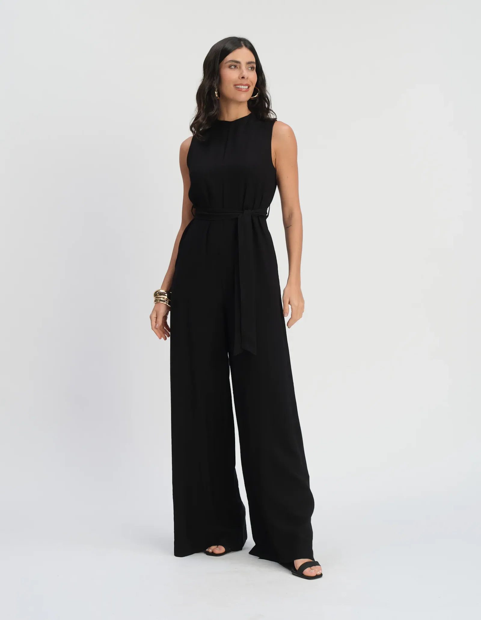Macacao Alfaiataria Pantalona Com Faixa - Preto