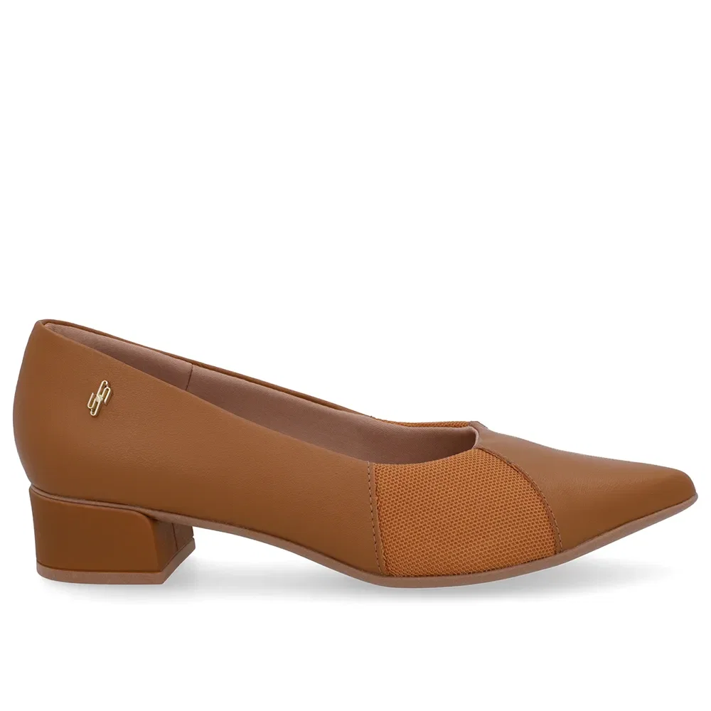 Scarpin Marrom Couro Bico Fino Lateral Tecido — imagem 1