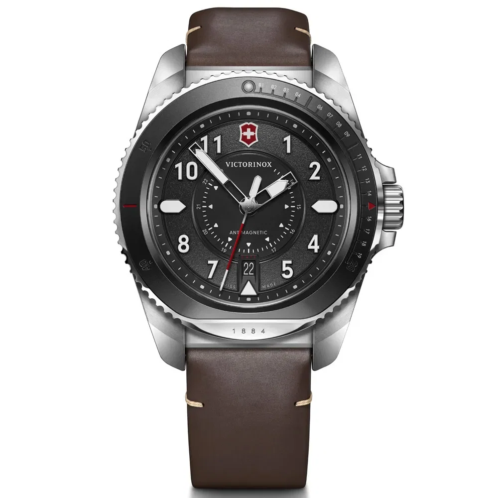 Relógio Victorinox Masculino Couro Marrom 241976.1