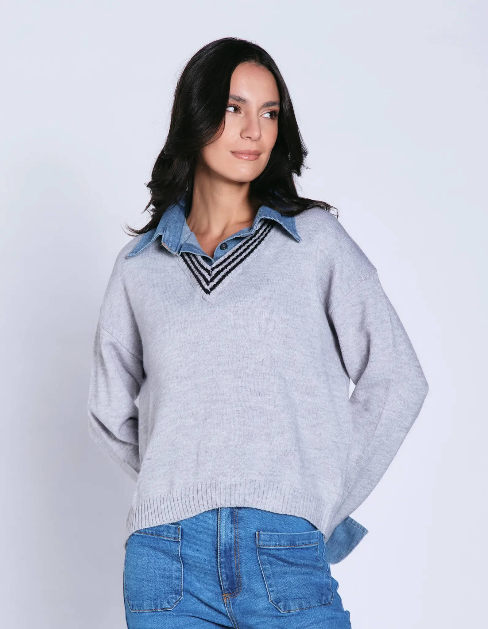 Sueter Sobreposto Com Camisa - Cinza