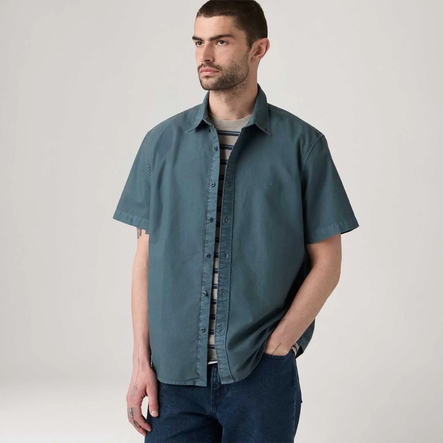 Camisa Levi's® Authentic Button Down Azul Petróleo Manga Curta
