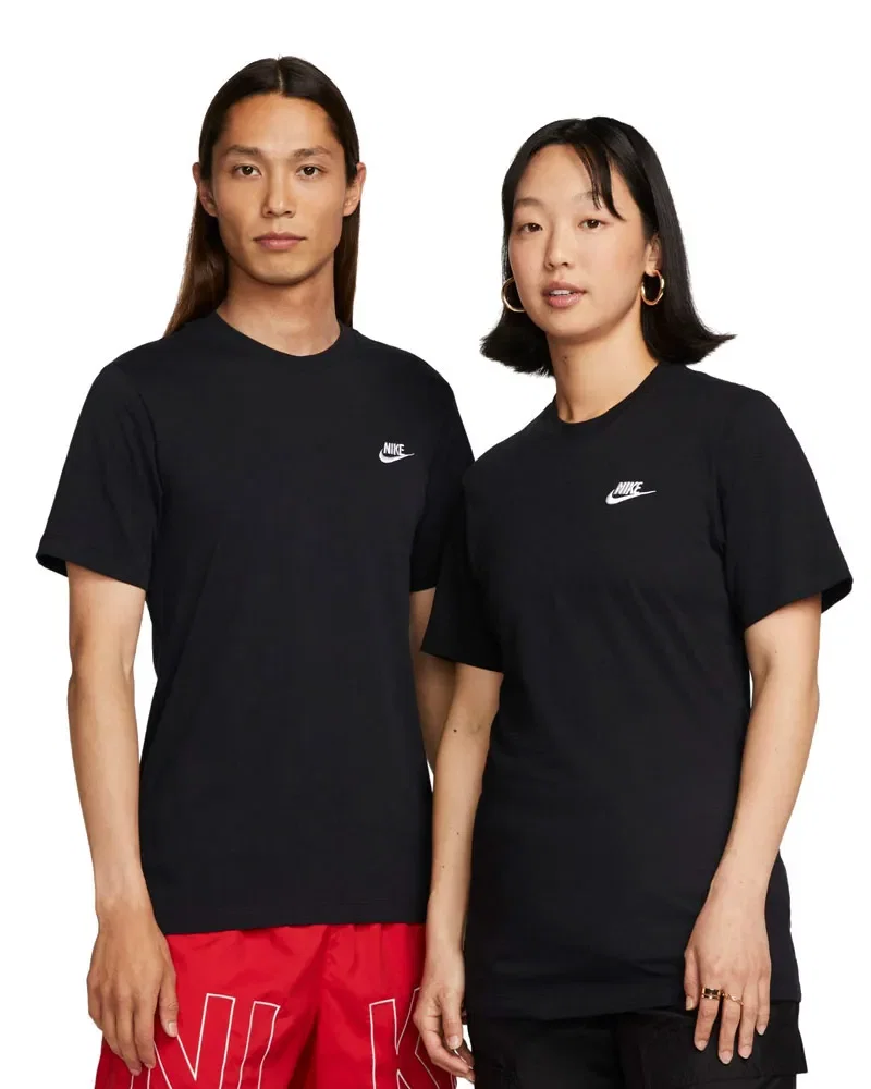 Camiseta Nike Sportswear Club Masculina — imagem 1
