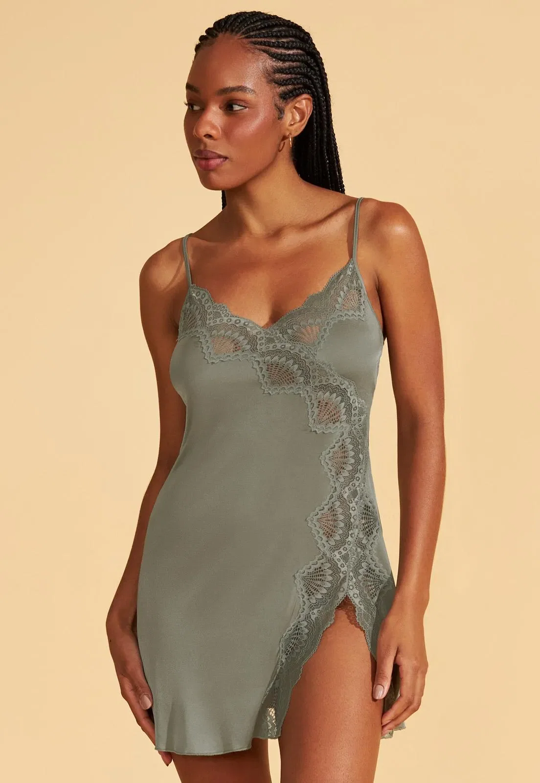 Camisola Microfibra Silky e Renda Recco