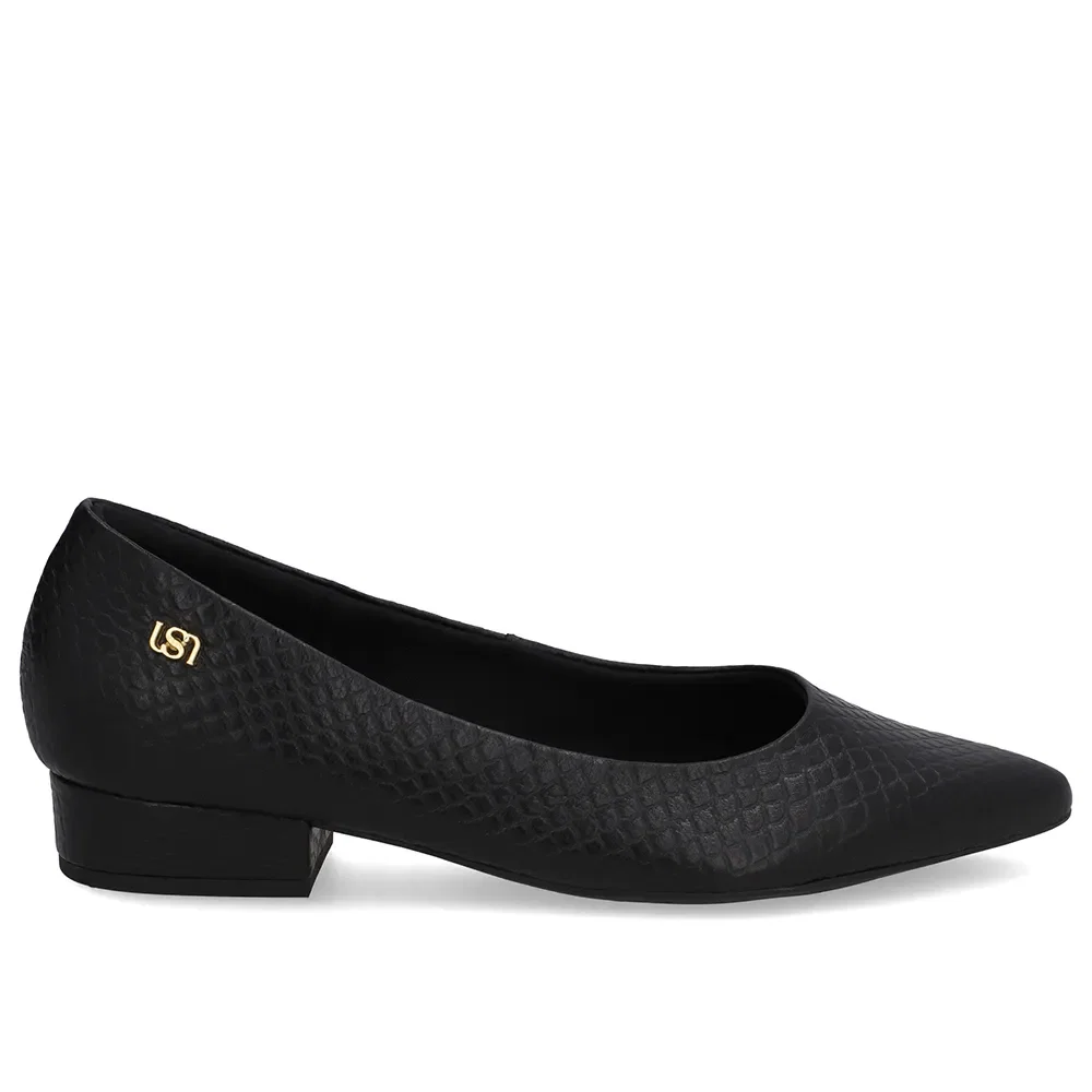 Scarpin Couro Preto Básico