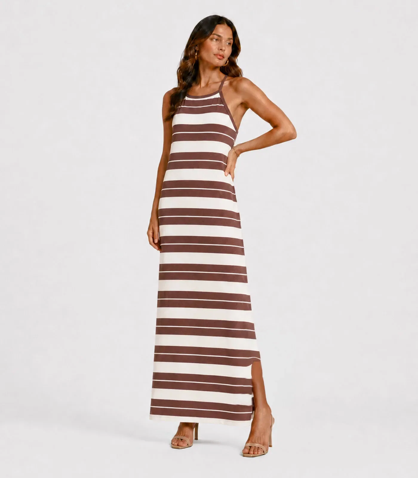Vestido Longo Estampado Sem Manga Infinita Cor Marrom