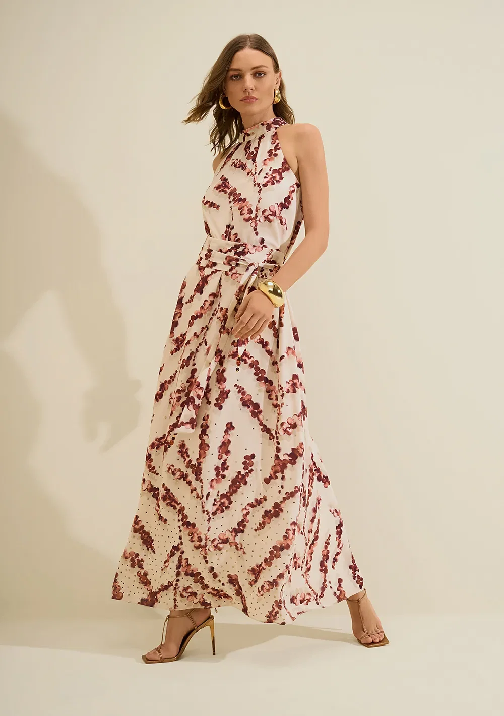 Vestido Gola Alta Flora Bege